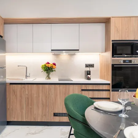 Arc Elegant Apartment