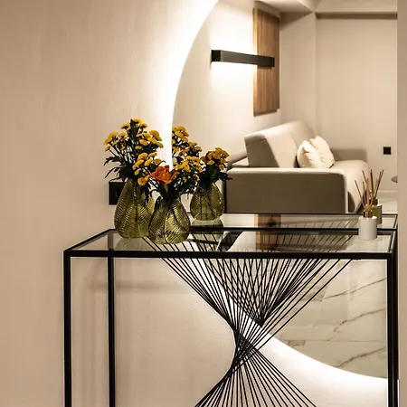 Arc Elegant Apartment